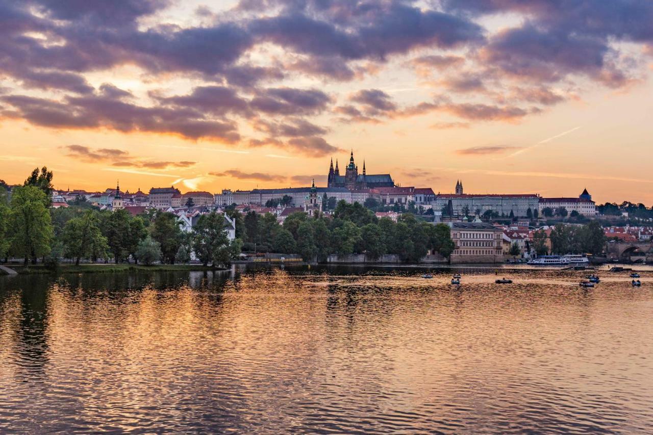 Apartament Charles Bridge *